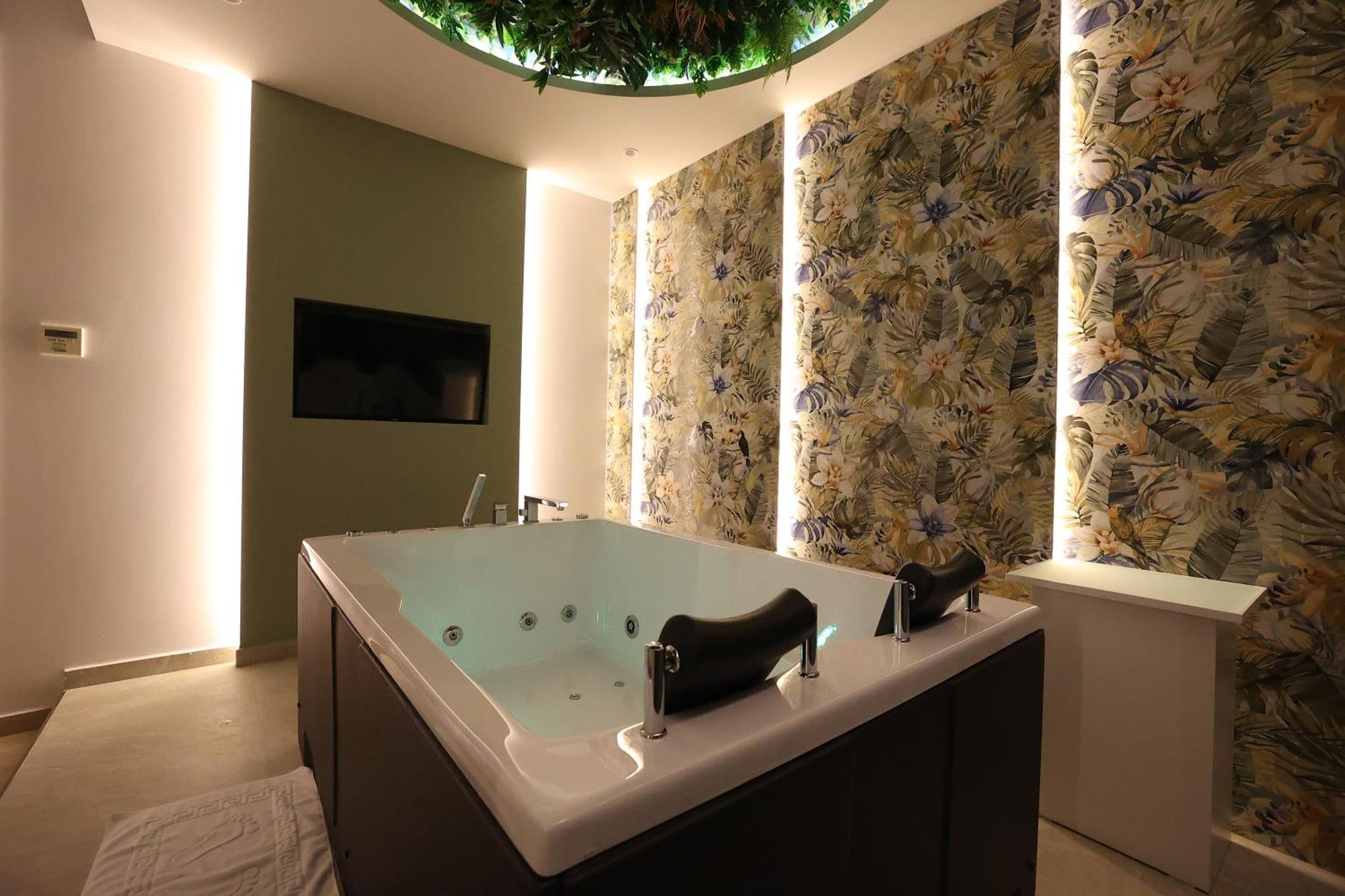 Elvis Hotel Mjull-Bethore