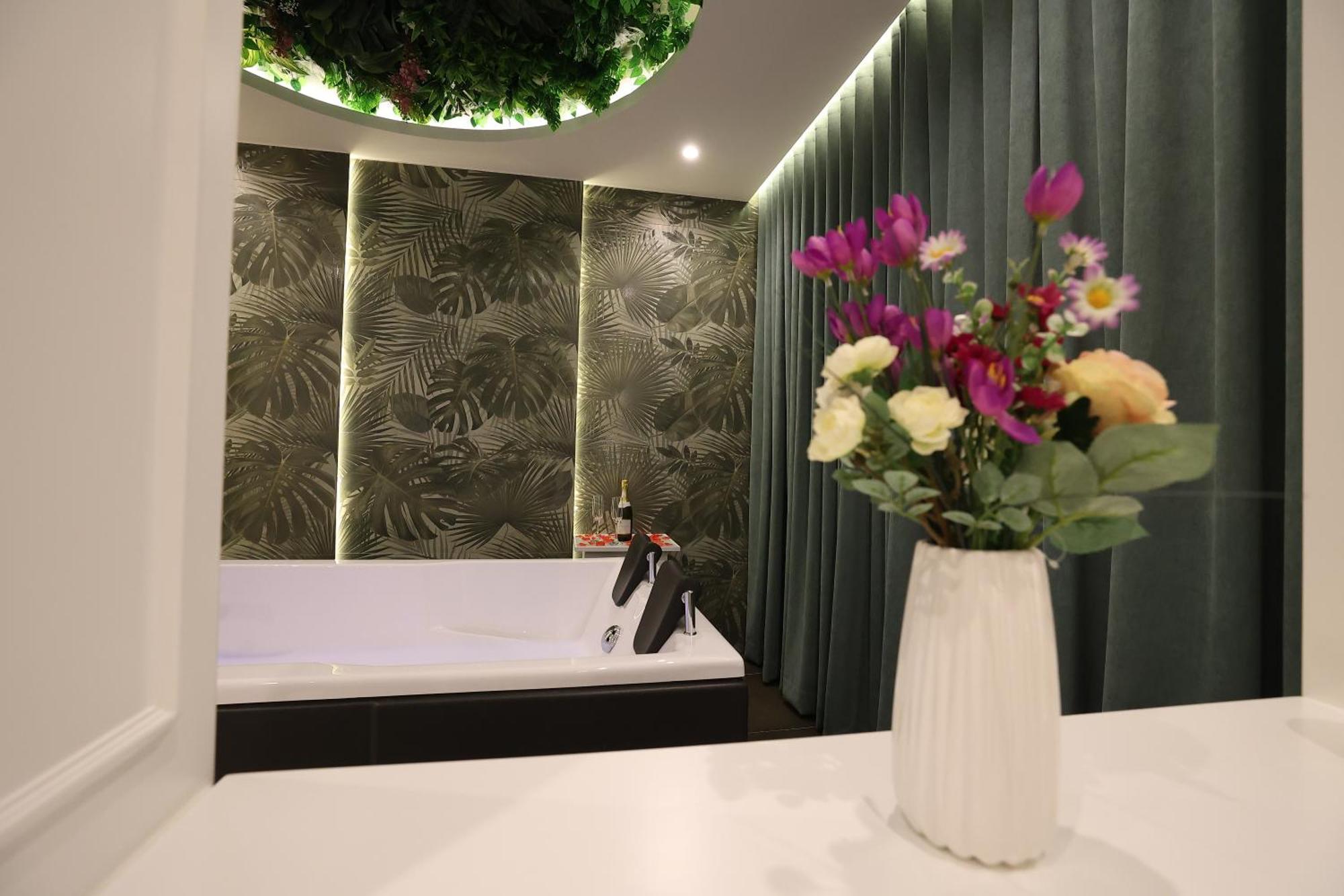 Hotel Elvis Mjull-Bethore